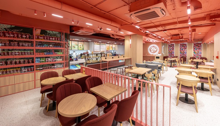 Costa Coffee na Dworcu Centralnym w Warszawie