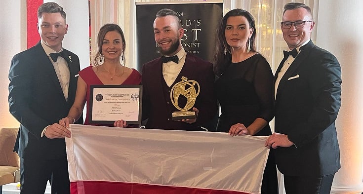 Jędrzej Król najlepszy recepcjonista
