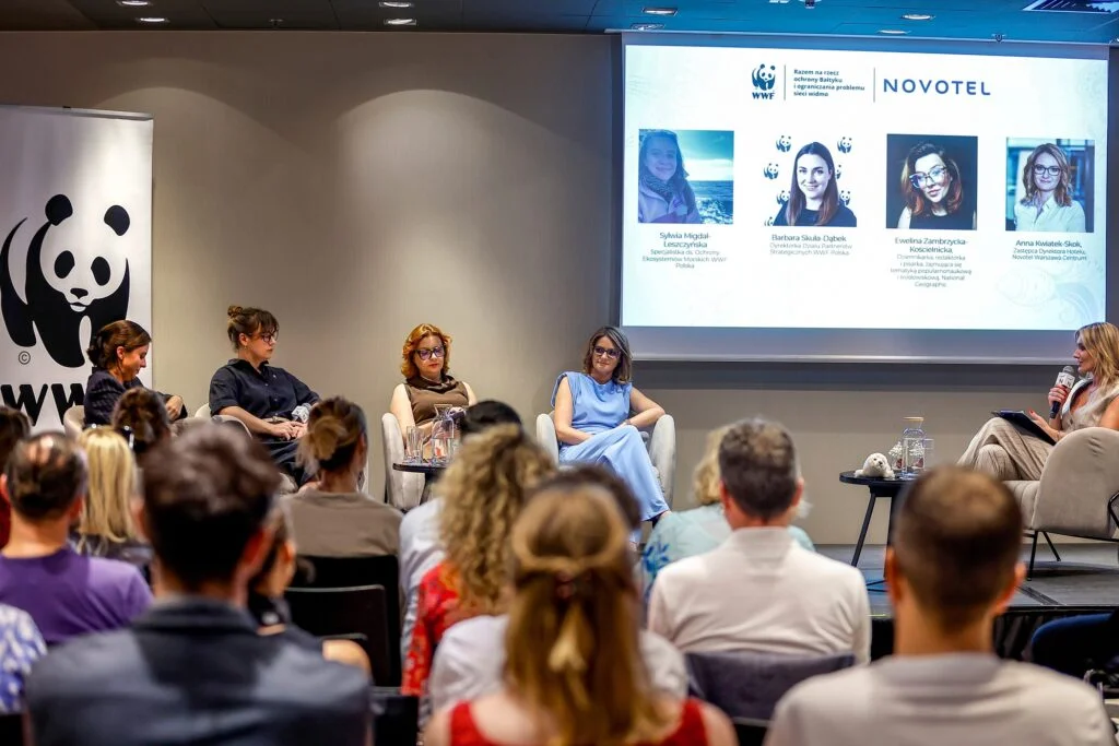 Panel Novotel i WWF Polska