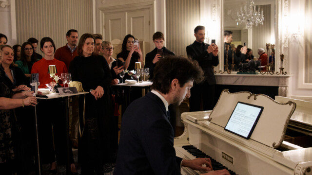 Hotel-Bristol-Recital