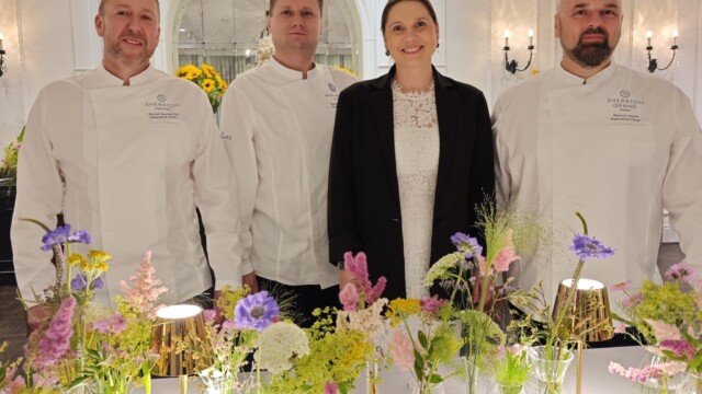 Kolacja na 6 rąk w Hotelu Bristol