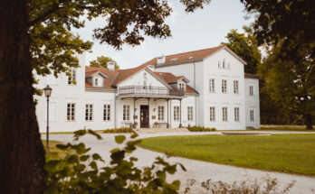 Pałac Arche Łochów