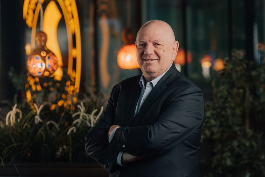 sylwester cacek sfinks polska